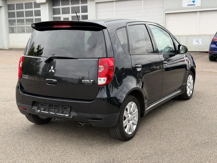 Mitsubishi Colt