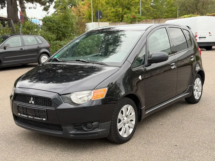 Mitsubishi Colt