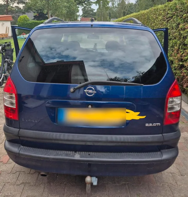 Opel Zafira