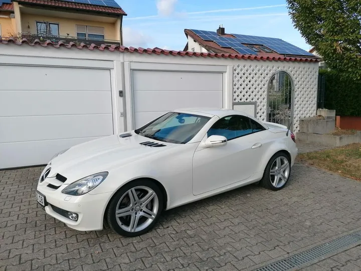 Mercedes-Benz SLK 200