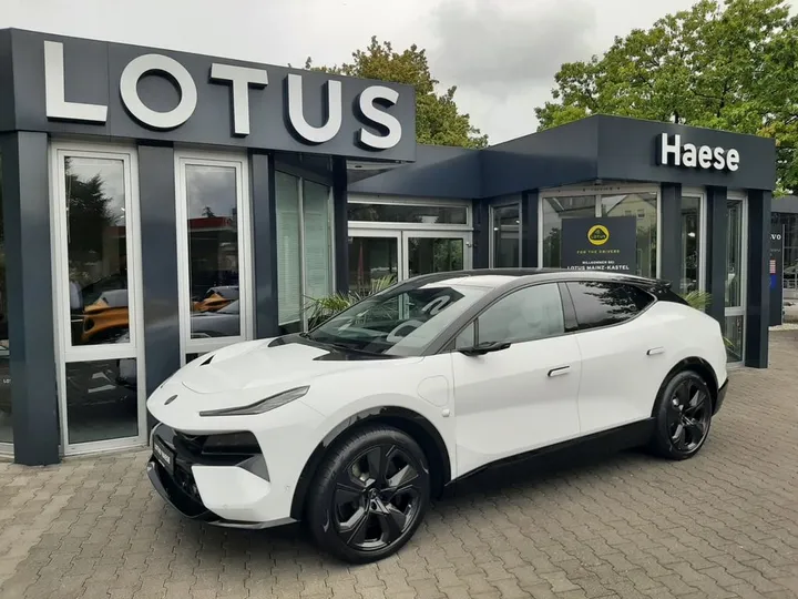 Lotus Eletre
