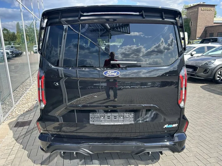 Ford Tourneo Custom