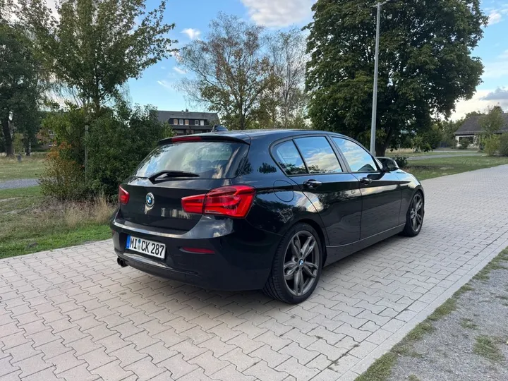 BMW 120