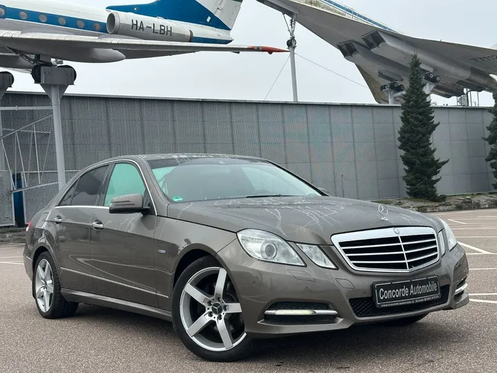 Mercedes-Benz E 250