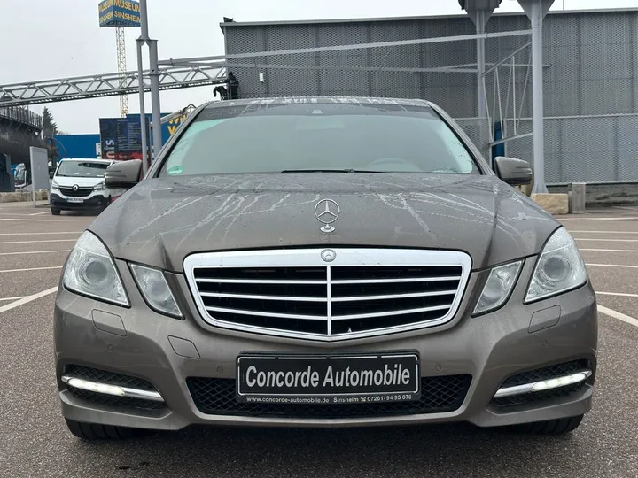 Mercedes-Benz E 250