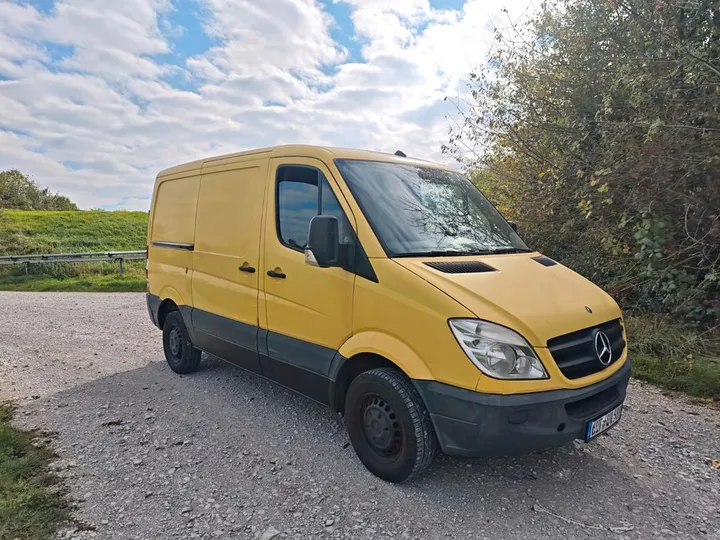 Mercedes-Benz Sprinter