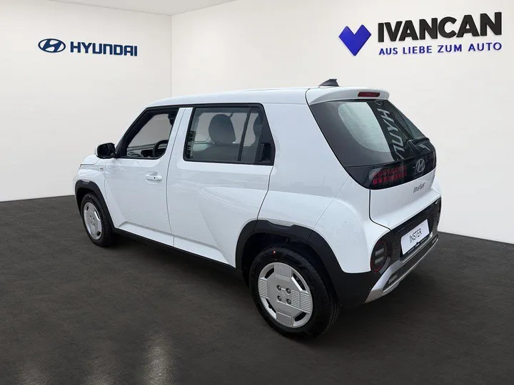 Hyundai INSTER