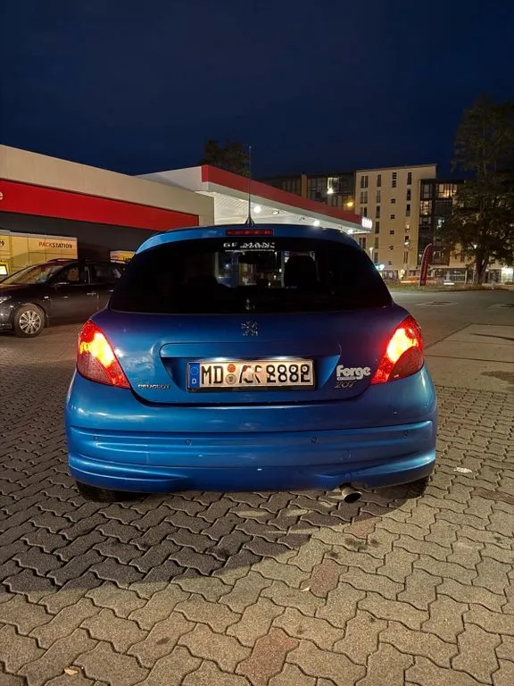 Peugeot 207