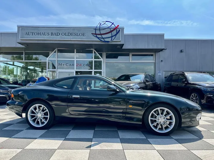 Aston Martin DB7