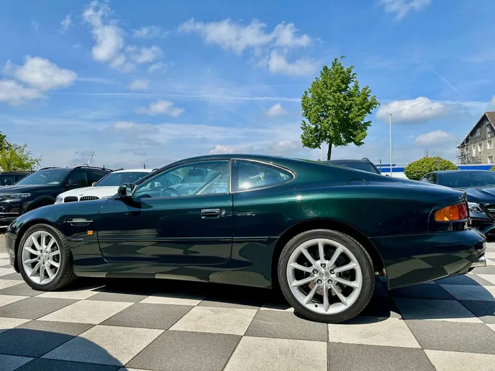 Aston Martin DB7