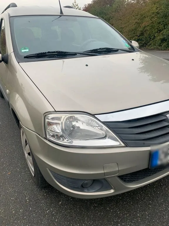 Dacia Logan