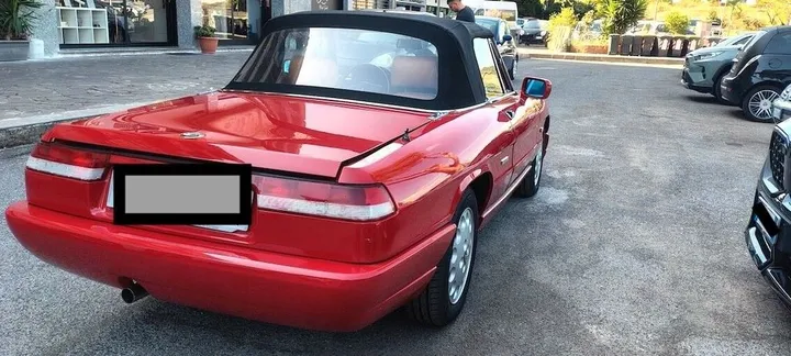 Alfa Romeo Spider