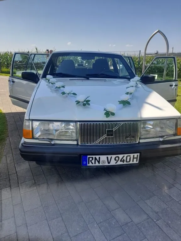 Volvo 944
