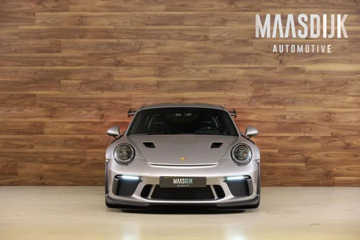 Porsche 991