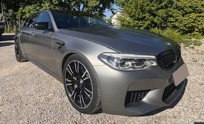 BMW M5