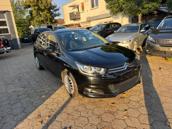 Citroën C4