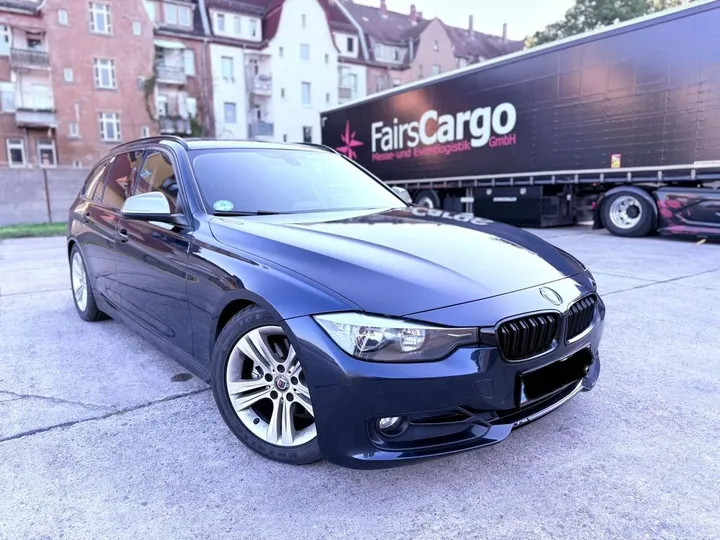 BMW 320