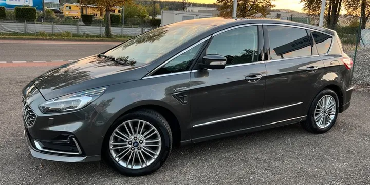 Ford S-Max