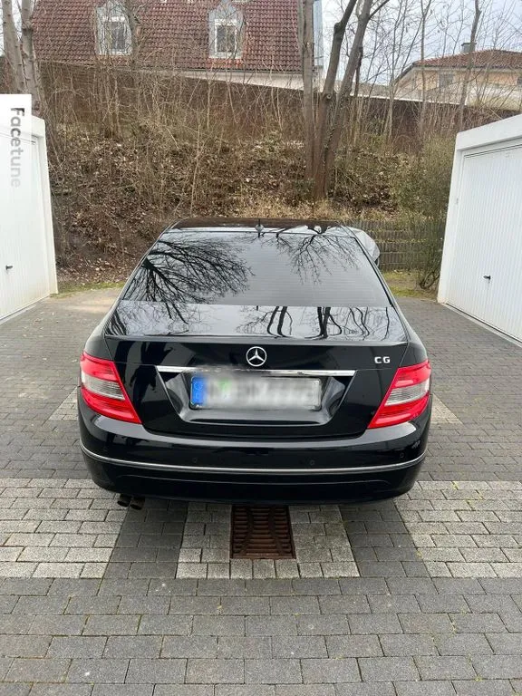 Mercedes-Benz C 180