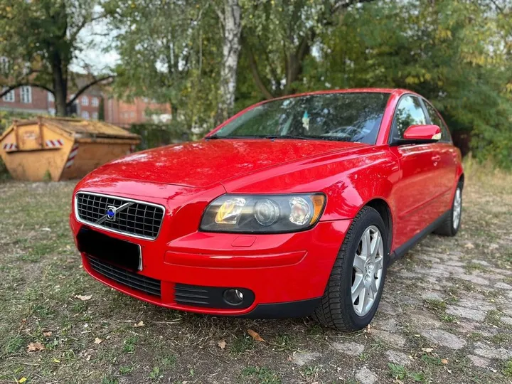 Volvo S40