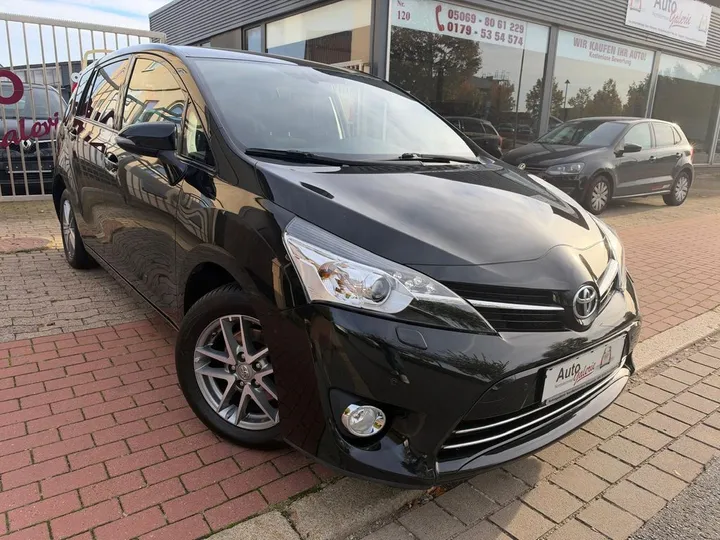 Toyota Verso
