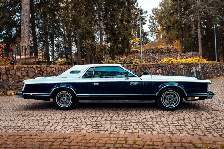 Lincoln Mark