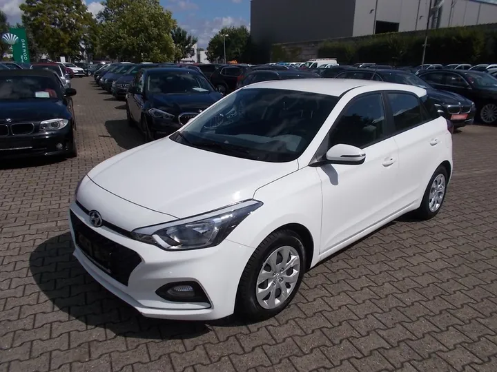 Hyundai i20