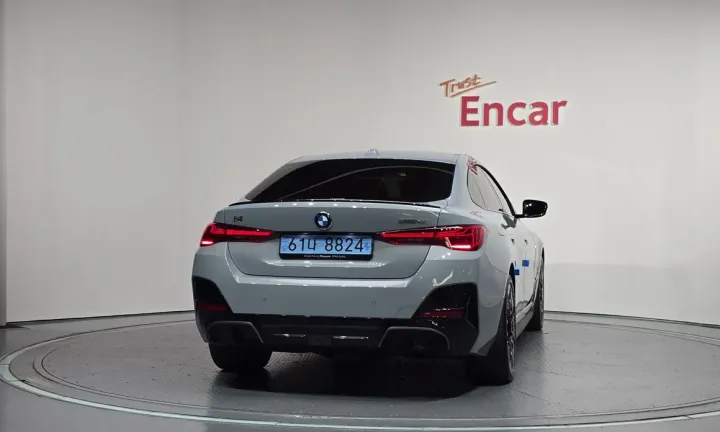 BMW i4
