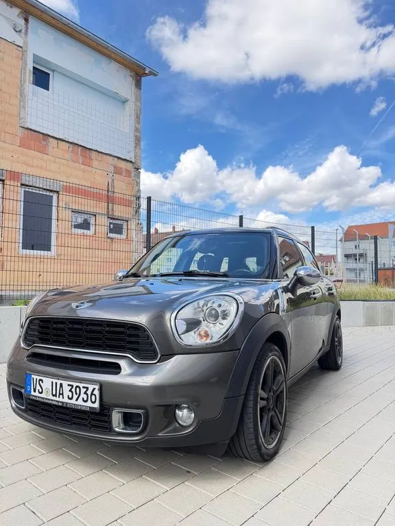 MINI Countryman D (Cooper)