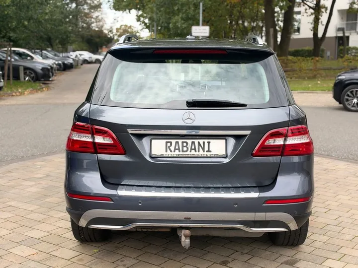 Mercedes-Benz ML 350