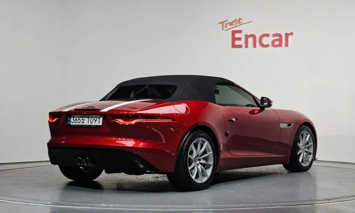 Jaguar F-TYPE