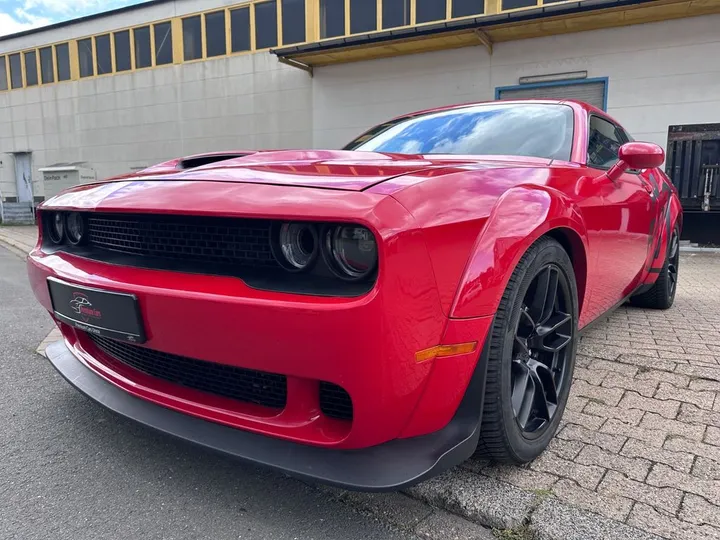 Dodge Challenger