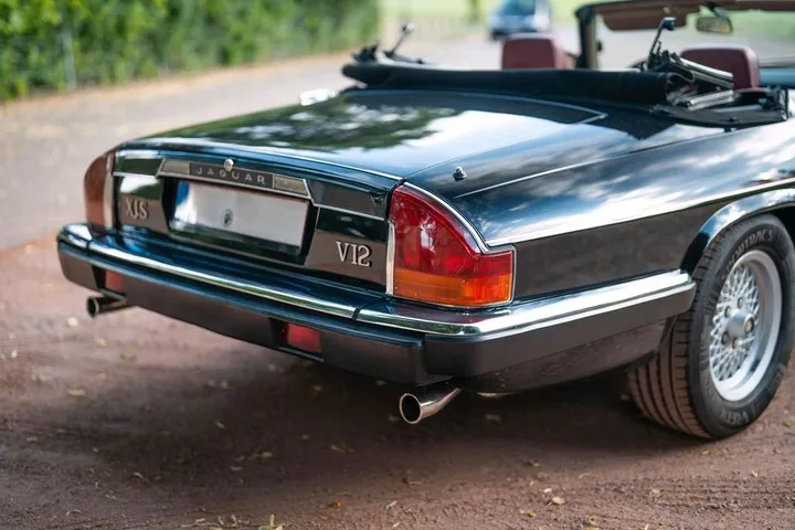 Jaguar XJSC