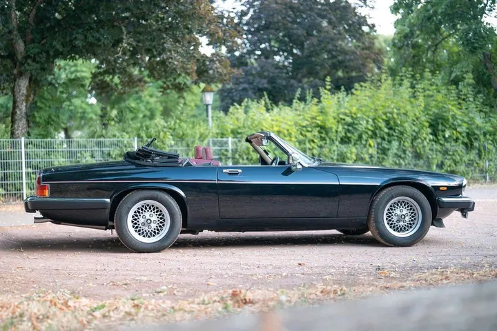 Jaguar XJSC