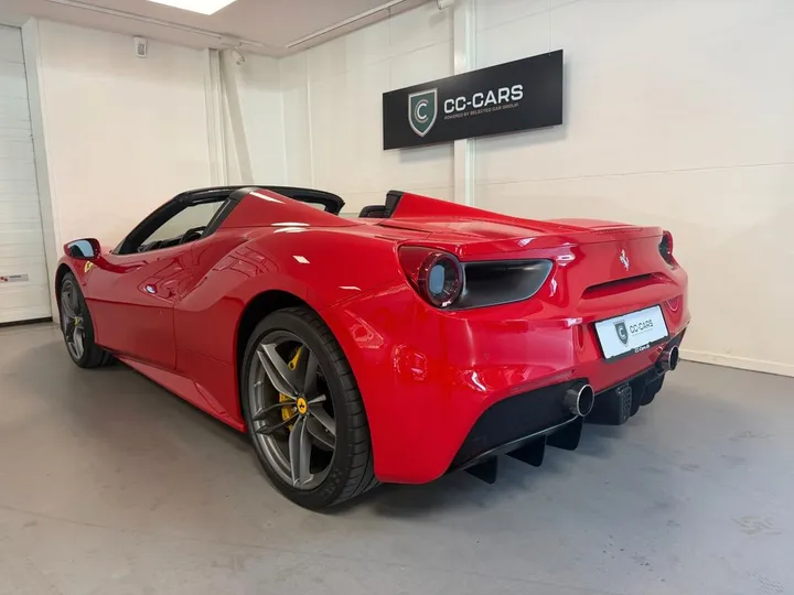 Ferrari 488 Spider