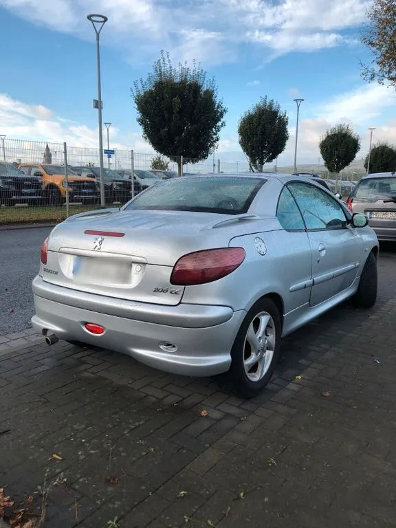 Peugeot 206