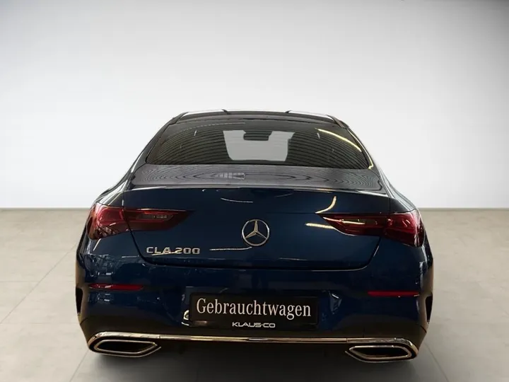 Mercedes-Benz CLA 200