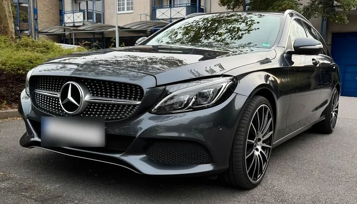 Mercedes-Benz C 220