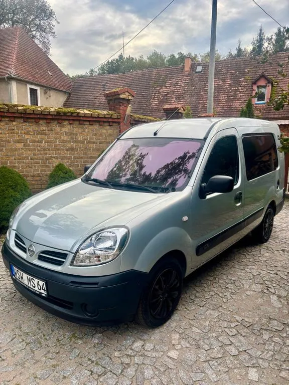 Nissan Kubistar
