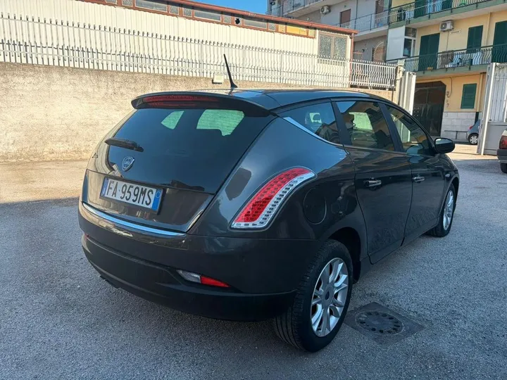 Lancia Delta