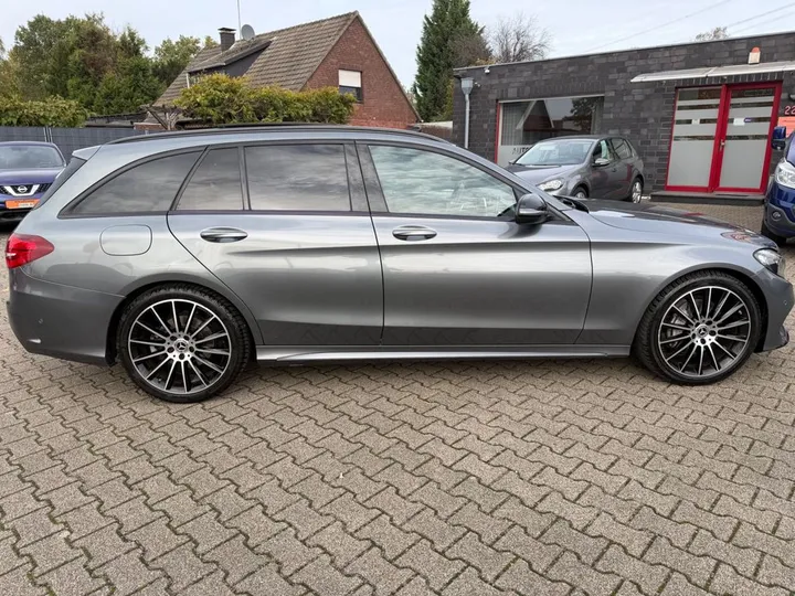 Mercedes-Benz C 220