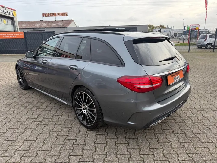 Mercedes-Benz C 220