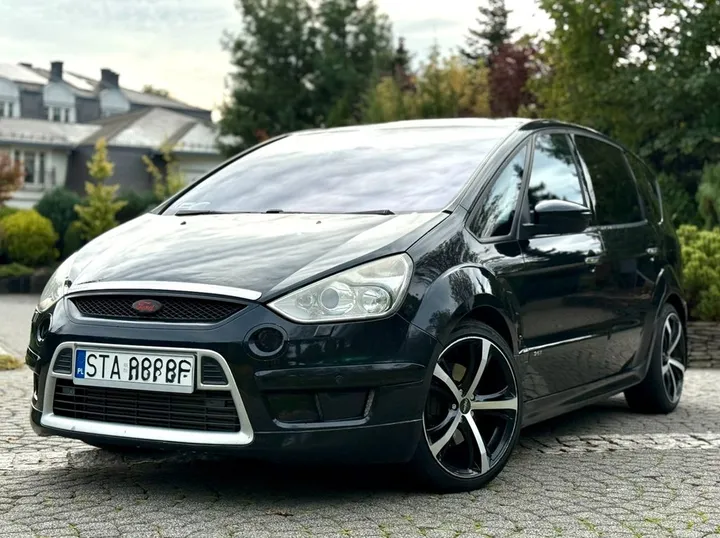Ford S-Max