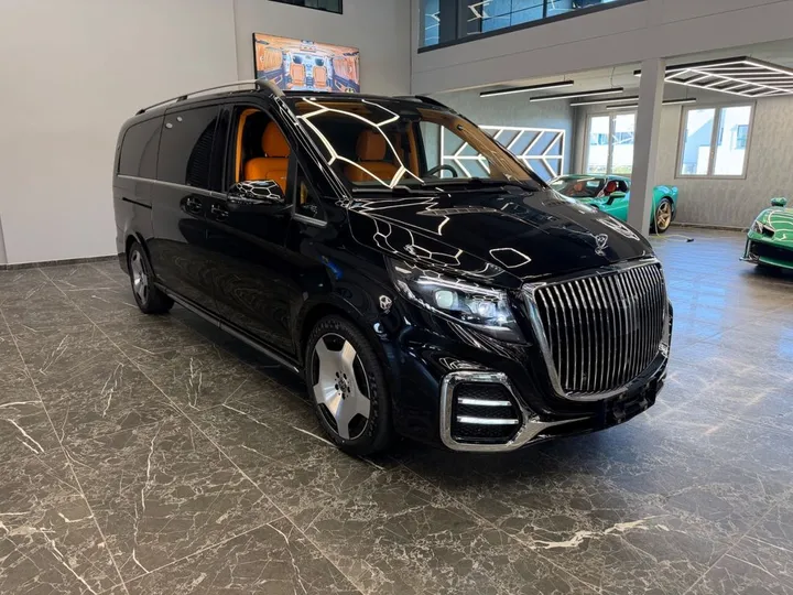 Mercedes-Benz V 300