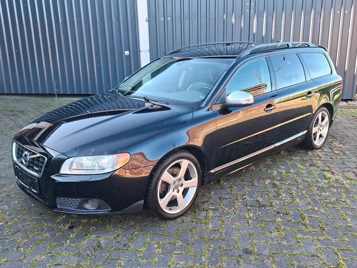 Volvo V70