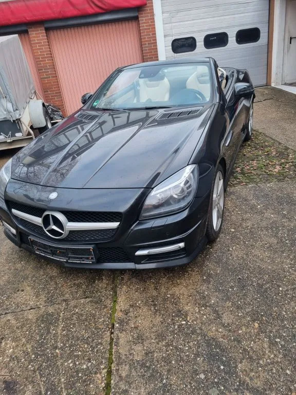 Mercedes-Benz SLK 250