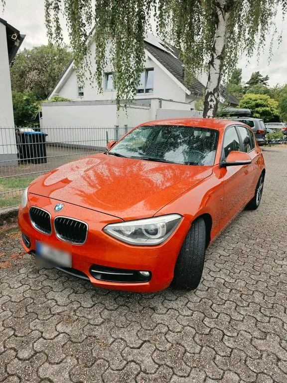 BMW 120