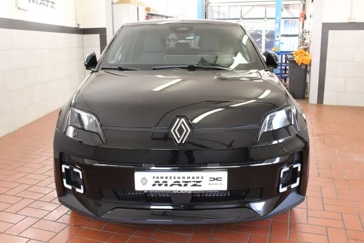 Renault R 5