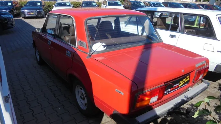 Lada Nova