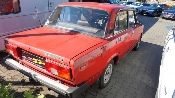 Lada Nova